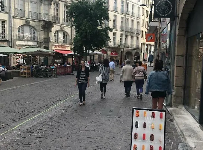 Magnifiques Hyper Centre Apartmán *